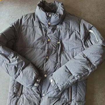 블랙 퀼팅 다운 자켓