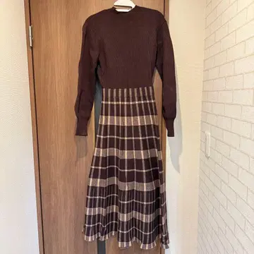 BLUE EAST 체크 자카드 니트 원피스 긴팔 A라인 M