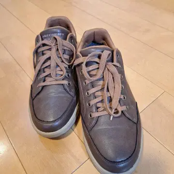 SKECHERS 워터프루프 캐주얼 스니커즈