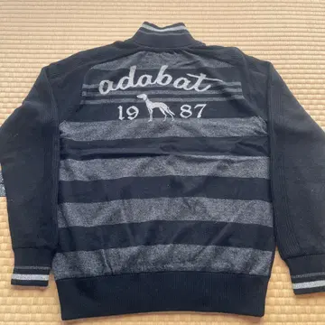 adabat 블랙 스웨터