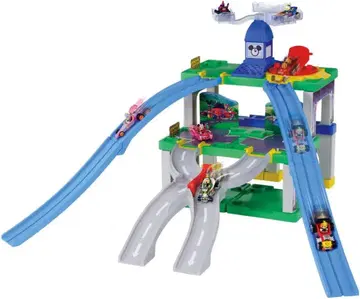 미키마우스와 로드 레이서즈 토미카