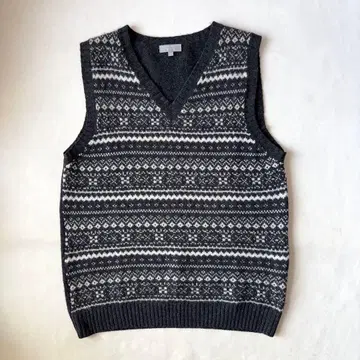 마가렛호웰 페어아일 울 캐시미어 V넥 베스트 M