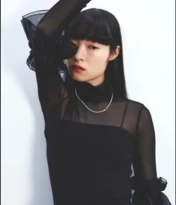 PERNA 튤 장식 바디수트 블랙