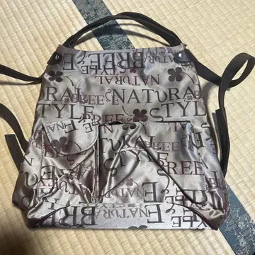 BREE 로고 프린트 백팩형 토트백