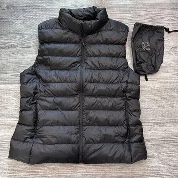 유니클로 울트라 라이트 다운 블랙 다운 베스트