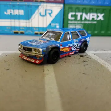 핫휠 사반나 RX-3 왜건 커스텀