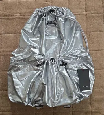 택 포함 TRANOI 드로우 스트링 백팩 실버