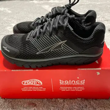 Altra Provision 4 러닝화