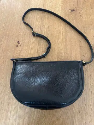 analogico 아나로지코 숄더백