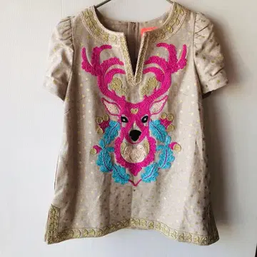마누슈 사슴 자수 베이지 반팔 튜닉