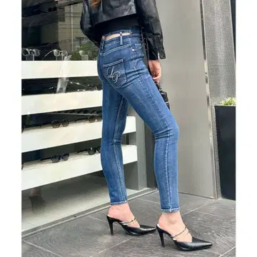 립 서비스 백 오픈 스키니 데님 팬츠