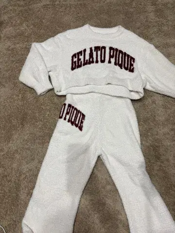 GELATO PIQUE 보아 셋업