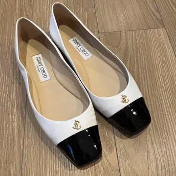 JIMMY CHOO 플랫슈즈 화이트/블랙