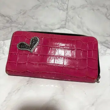 y112213 Just Heart 장지갑 엠보 악어 무늬 하트 화려함