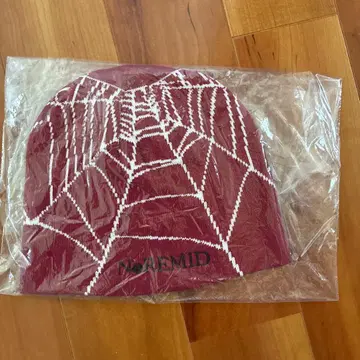 NOREMID 비니 켄타우로스 켄타 착용