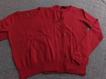 VICKY 울 100% 빨간색 긴팔 가디건 앙상블 버튼 포함