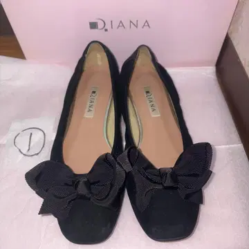 DIANA 블랙리본 펌프스