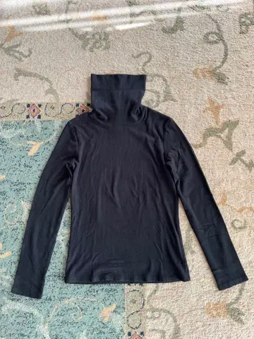 리플렉트 블랙 터틀넥 9호