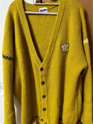 9090 가디건 머스타드 옐로우 컬러 코무돗토 유타 착용