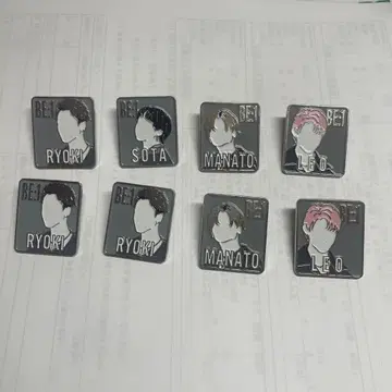 BE:FIRST secret pins