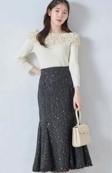 백 레이스업 코르셋풍 스팽글 트위드 머메이드 스커트