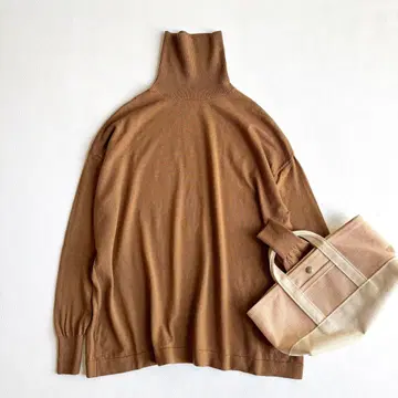 플라스테*워셔블 울 터틀넥 니트 카멜 브라운 S