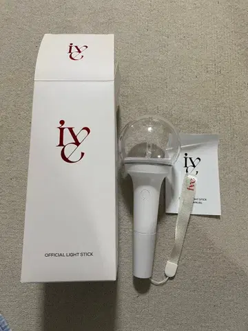 IVE 공식 응원봉 ver.1