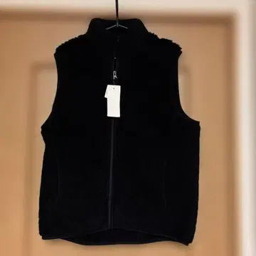 유니클로 새상품 소프트 보아 플리스 스탠드 베스트 M 사이즈