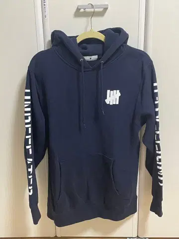 UNDEFEATED 후디 네이비