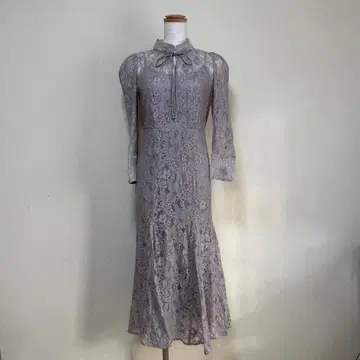 [ 기간 한정 가격 인하 ] SNIDEL 스나이델 보타이 레이스 원피스