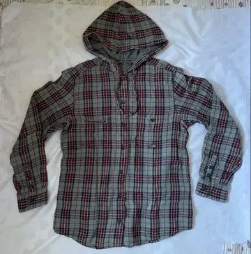 Mademoiselle NON NON 후드 부착 체크 무늬 긴팔 셔츠