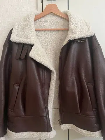 INGNI BIG 무스탕 라이더 자켓 브라운 M 사이즈