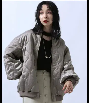 MA-1 자켓 HARE 퀼팅