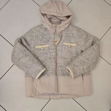 부클레 소재 절개 블루종