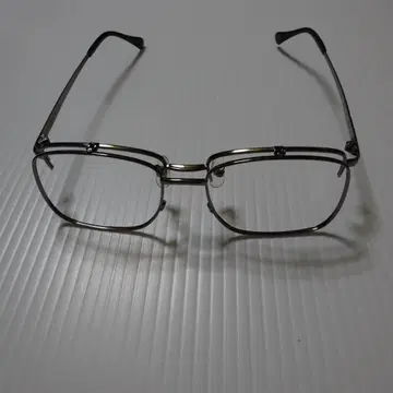 안경 프레임 도약식