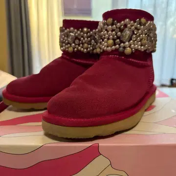 레이디 어그 부츠