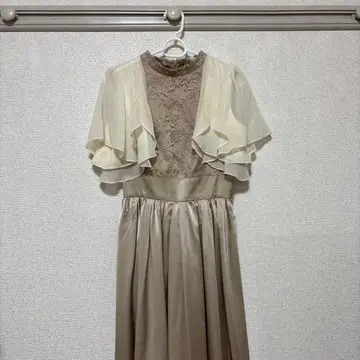 [AIMER] 롱 드레스 골드 프릴 숄