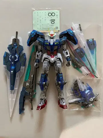 건담베이스 한정판 MG 더블오 건담 세븐 소드/G 클리어 컬러