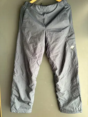 DESCENTE 폴리에스테르 팬츠 사이즈 L