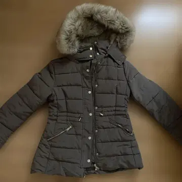 ZARA 후드 부착 다크 그레이 퀼팅 자켓