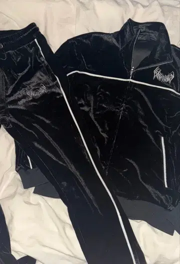 [레어 가치] yxng bratz 셋업