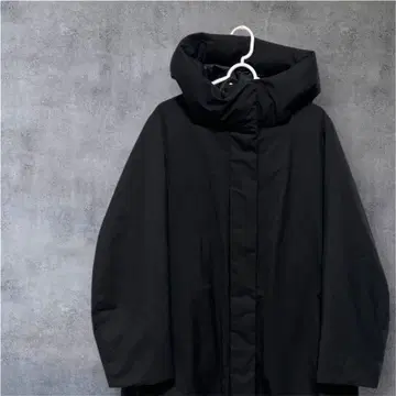 유니클로 하이브리드 다운 코트 페더 다운 후드 블랙 L 새상품급