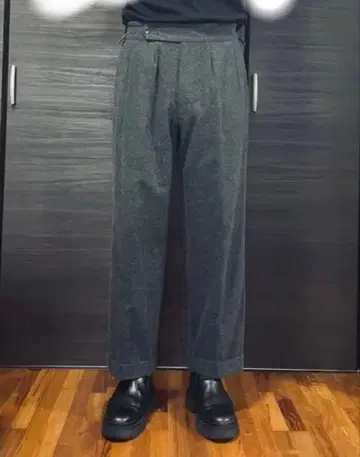 [ Paul smith ] 실크 혼방 투 턱 와이드 슬랙스