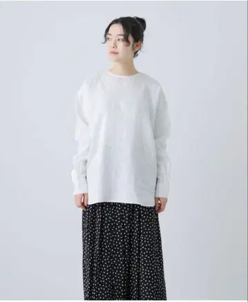 카구레 린넨 크루넥 풀오버