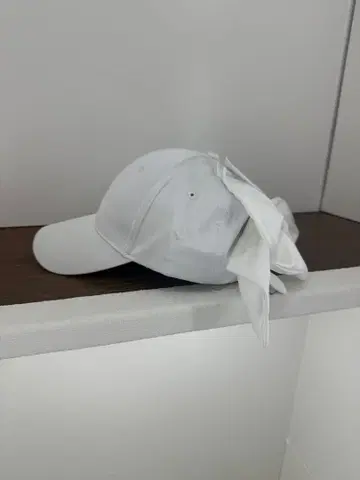 미사용 택 포함 나르시스 리본 포함 캡 화이트