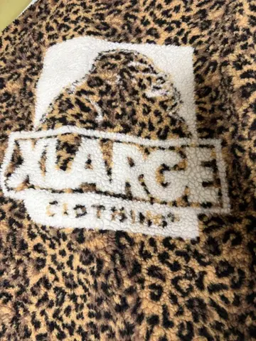 XLARGE 레오파드 무늬 플리스 보아 자켓