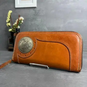 새상품급 REDMOON 라운드 지퍼 장지갑 51mm 빅 콘초