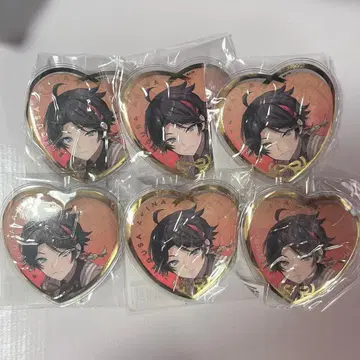 사에구사 아키나 니지산지 화이트데이 2024 하트 캔뱃지 & 커버 세트