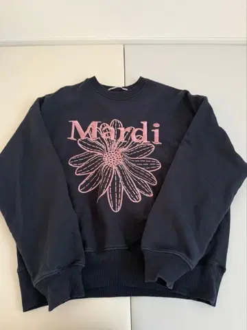 마르디메크르디 트레이닝복