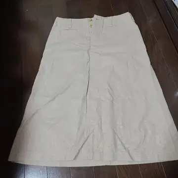 MARGARET HOWELL 베이지 무릎 기장 스커트 사이즈 I